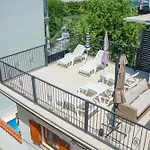 Heritage In Center With Pool- *