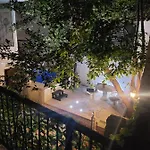 Heritage In Center With Pool- Apartment *