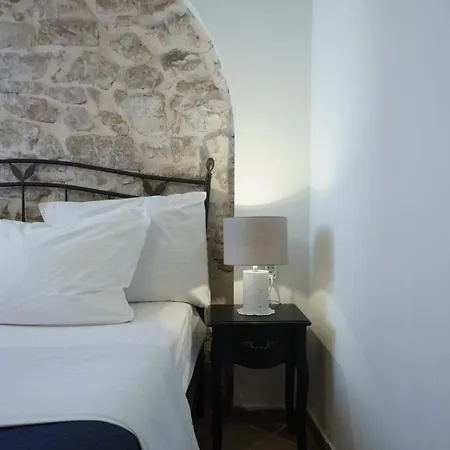 Heritage In Center With Pool- Apartment Vodice