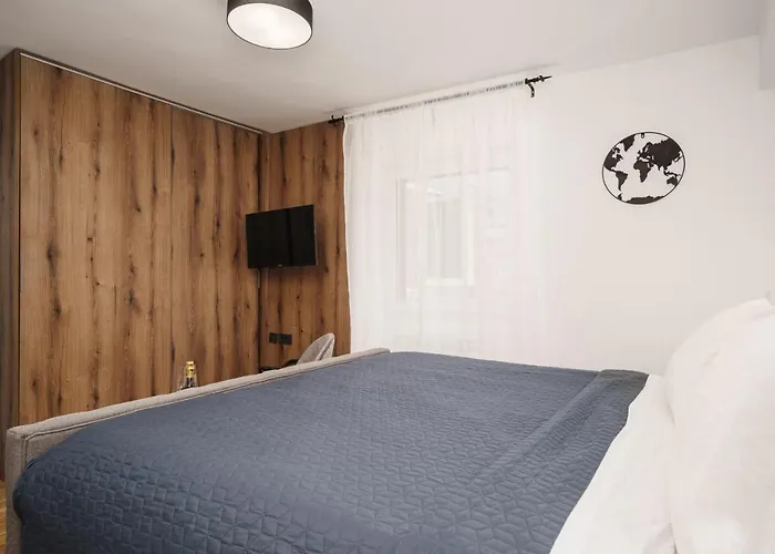 Lejlighed Heritage In Center With Pool- Vodice