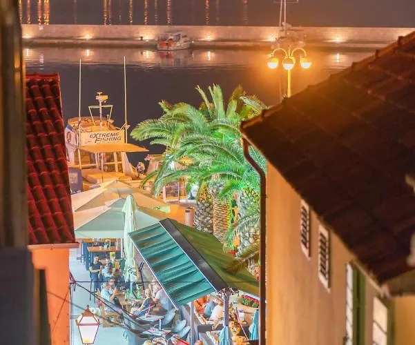 Lejlighed Heritage In Center With Pool- Vodice